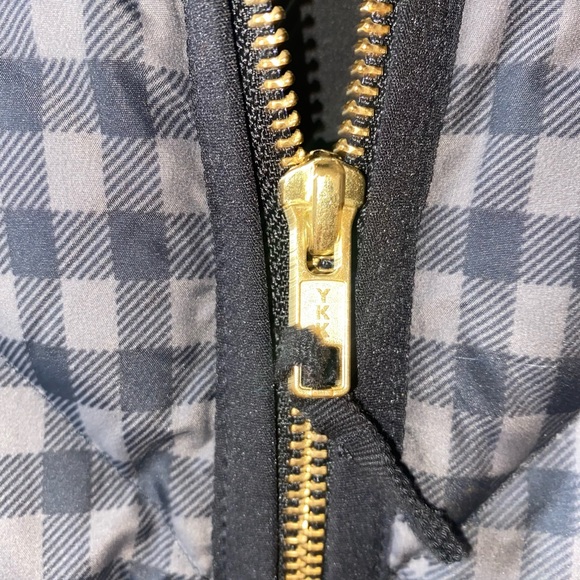 WOMEN’S J.CREW FULL ZIP CHECKERED PLAID DOWN PUFFER BLACK JACKET/VEST SIZE XXS - Picture 3 of 6